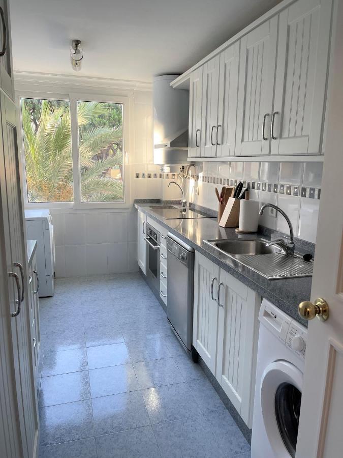 Апартаменты Lolita Sol Y Mar - Urbanizacion Donalola - Sitio De Calahonda Ла-Кала-де-Михас Экстерьер фото